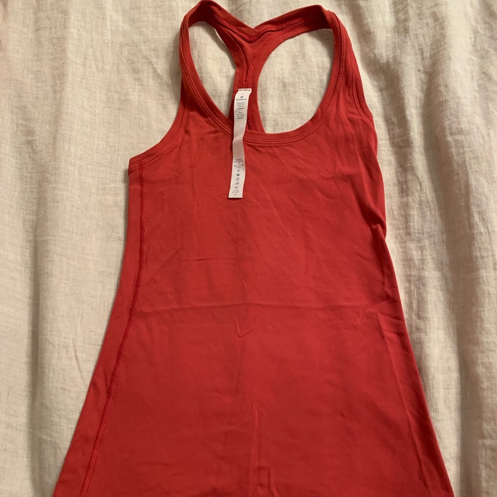 Lululemon Women’s burnt orange racerback tank